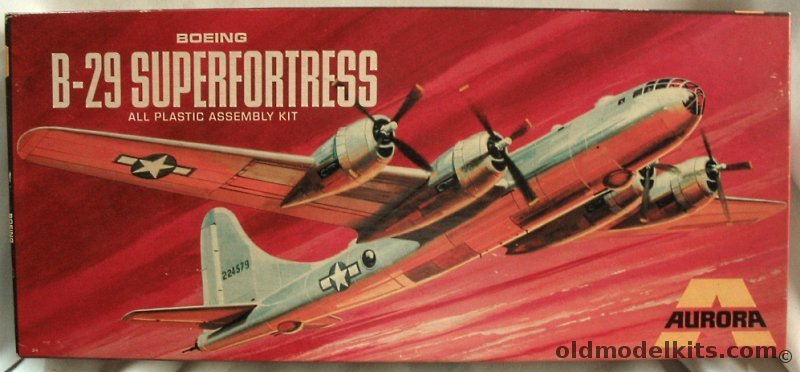 Aurora 1/76 Boeing B-29 Superfortress, 372-250 plastic model kit